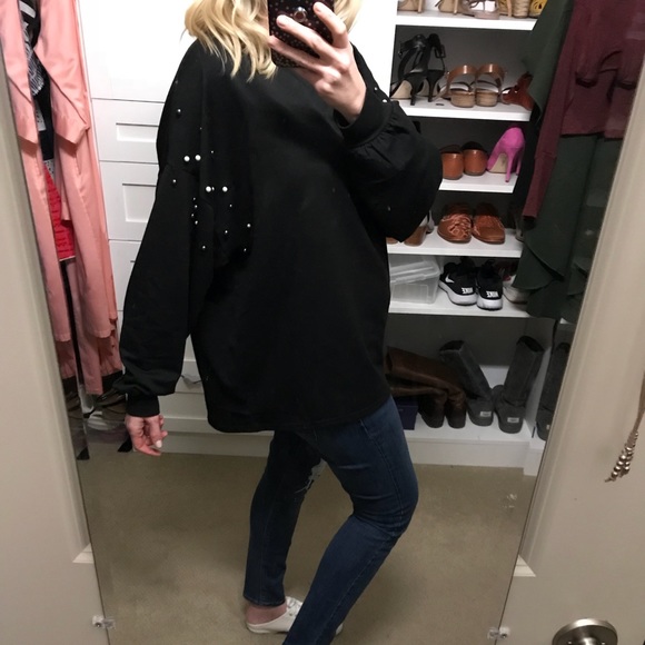 ❤️1 M left❤️ Pearl Detail Long Sleeve Sweatshirt - Picture 2 of 8